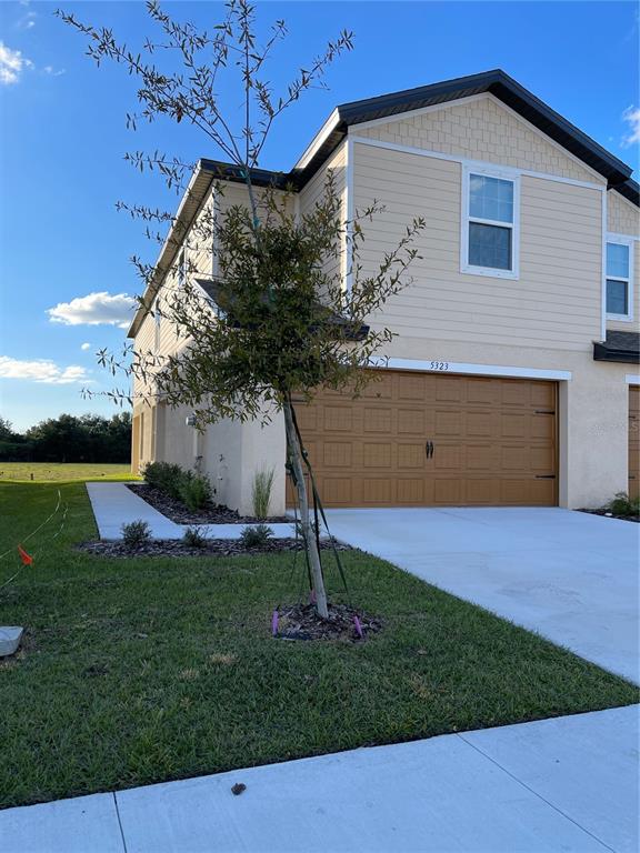 5323 COMPANION LANE, TAMPA, FL — photo 2 of 22