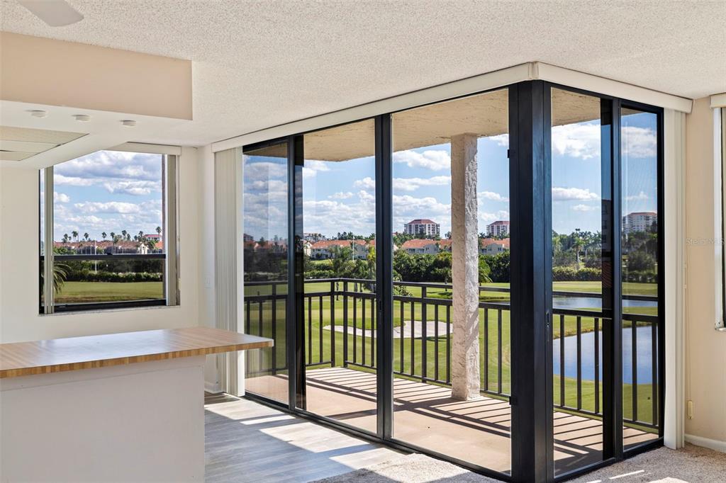 6210 SUN BOULEVARD UNIT 408, ST PETERSBURG, FL — photo 2 of 21