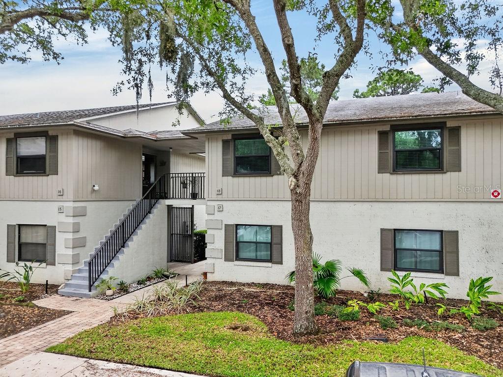 18 TALAVERA COURT UNIT 18