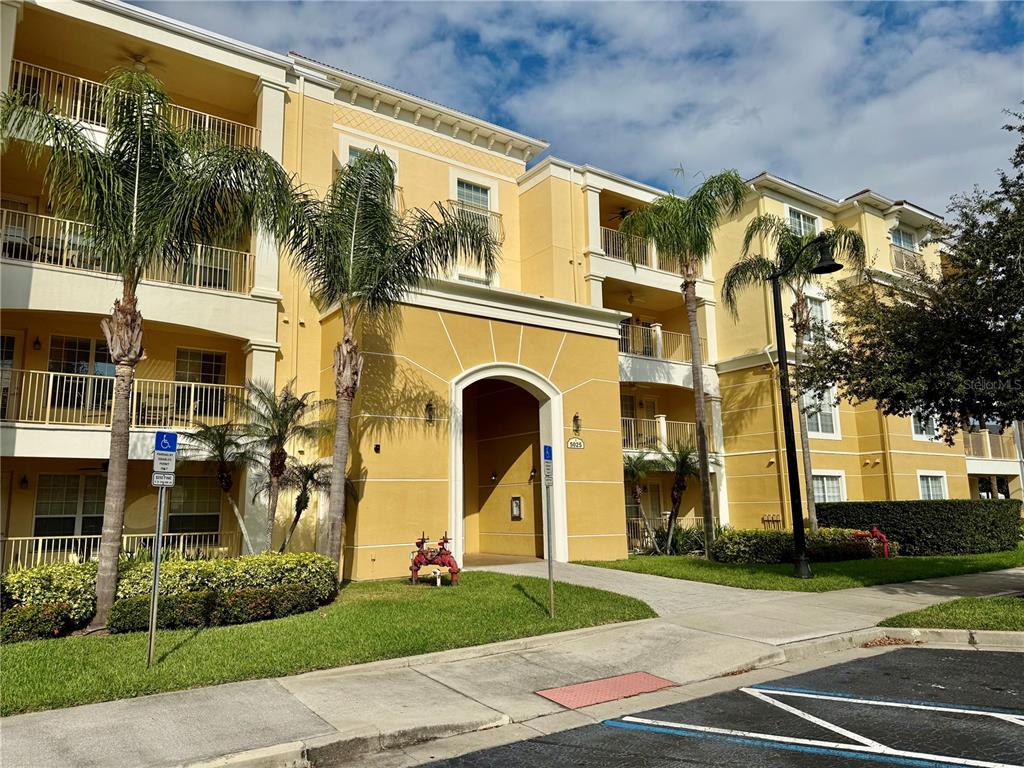 5025 SHOREWAY LOOP UNIT 105
