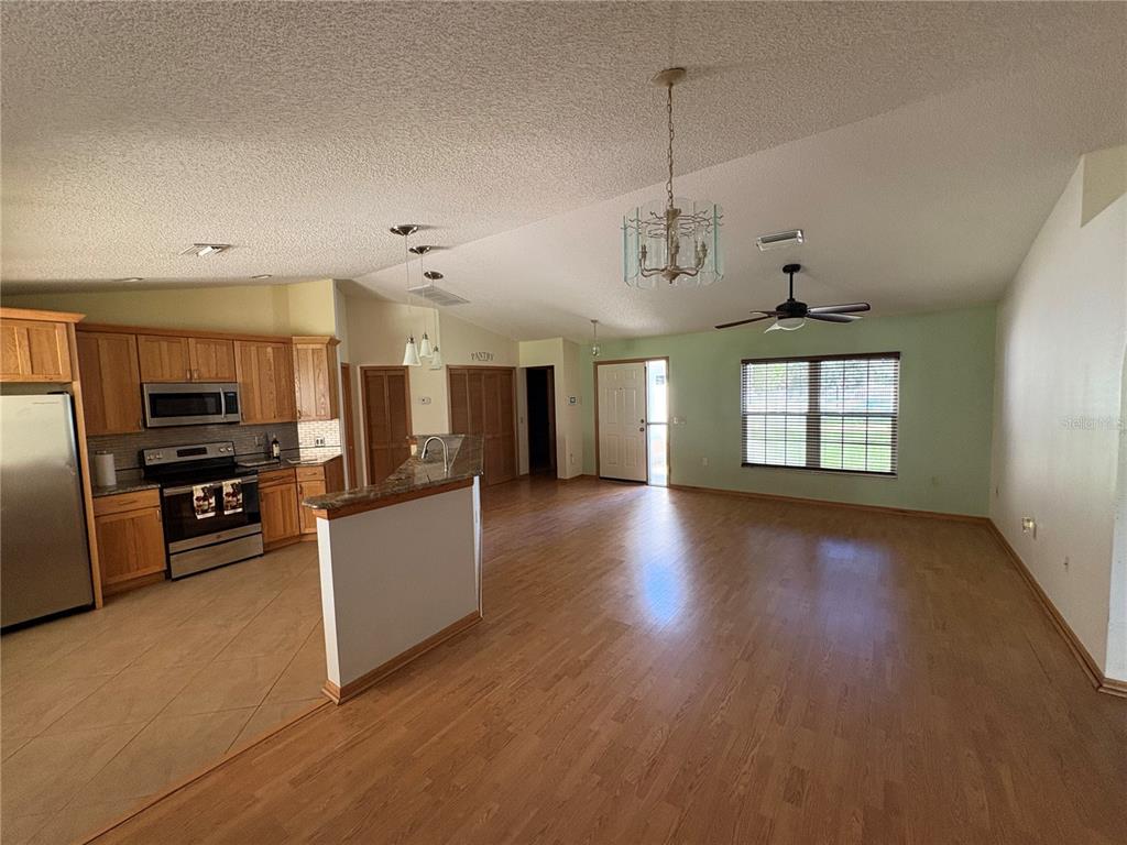 5085 BONE LANE, BROOKSVILLE, FL — photo 5 of 30