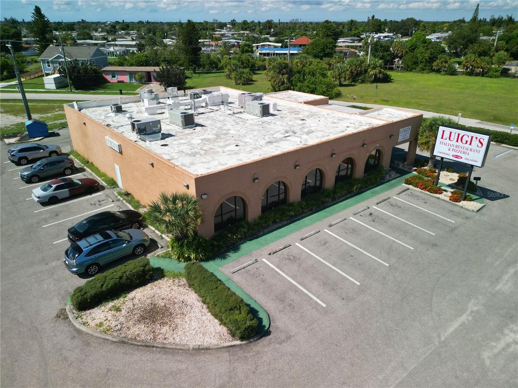 3883 TAMIAMI TRAIL