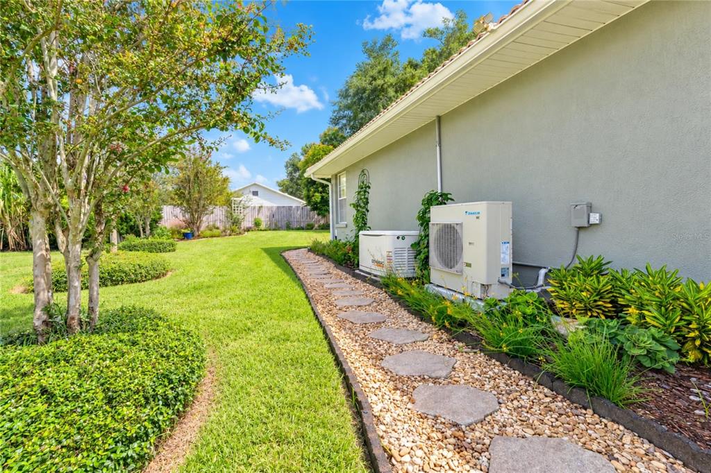 126 HARBOR WAY, AUBURNDALE, FL — photo 4 of 39