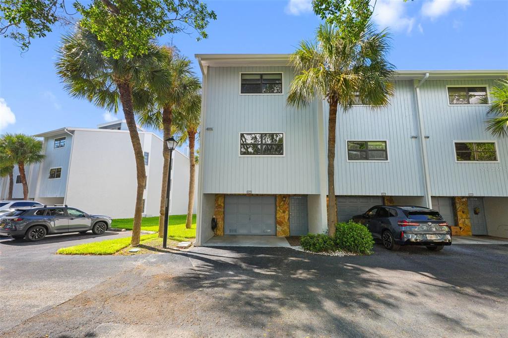 12140 CAPRI CIRCLE S, TREASURE ISLAND, FL — photo 3 of 53