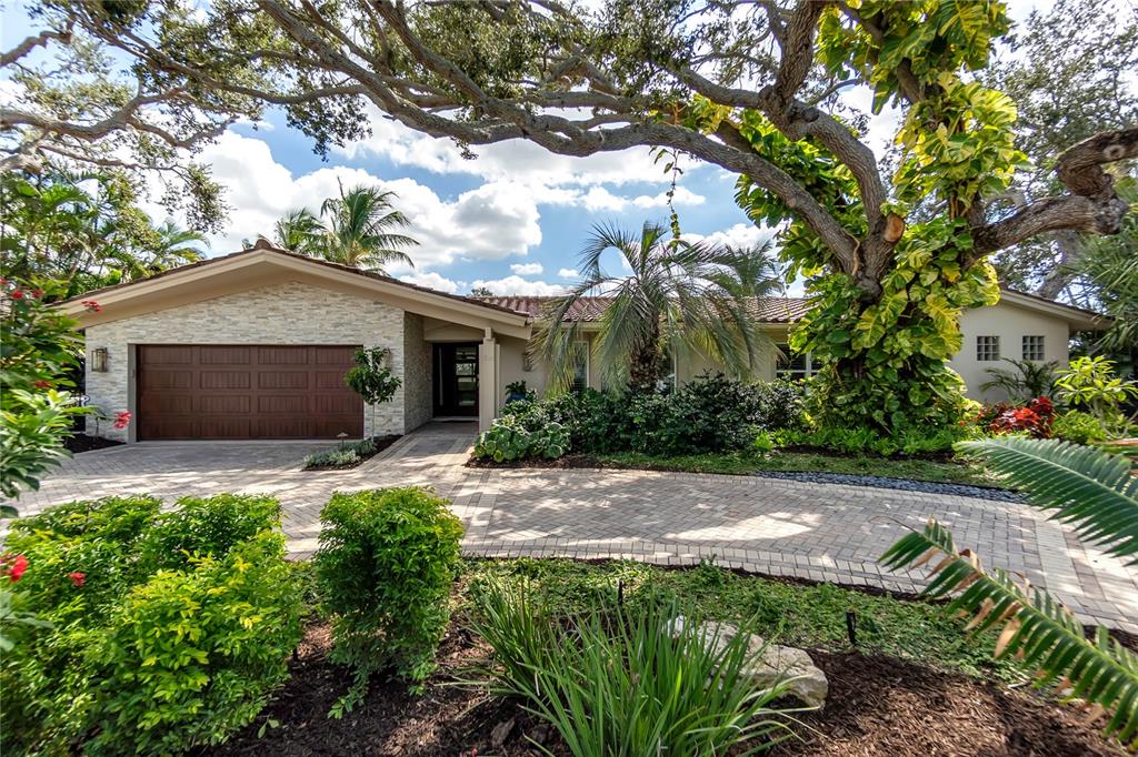 518 VENICE LANE