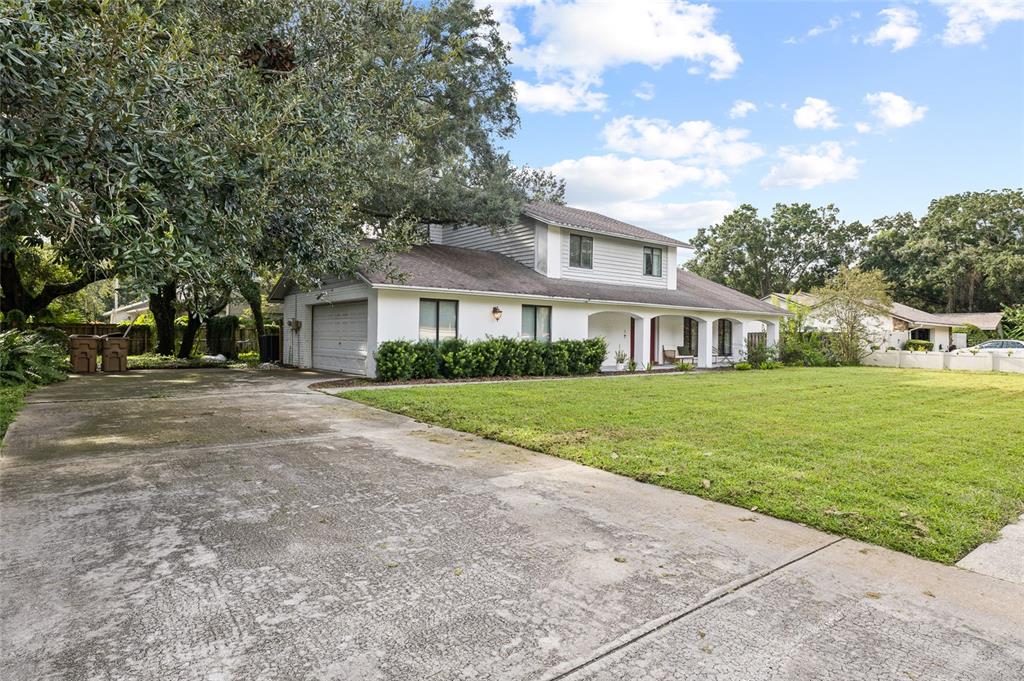 10908 GILLETTE AVENUE, TEMPLE TERRACE, FL — photo 2 of 30