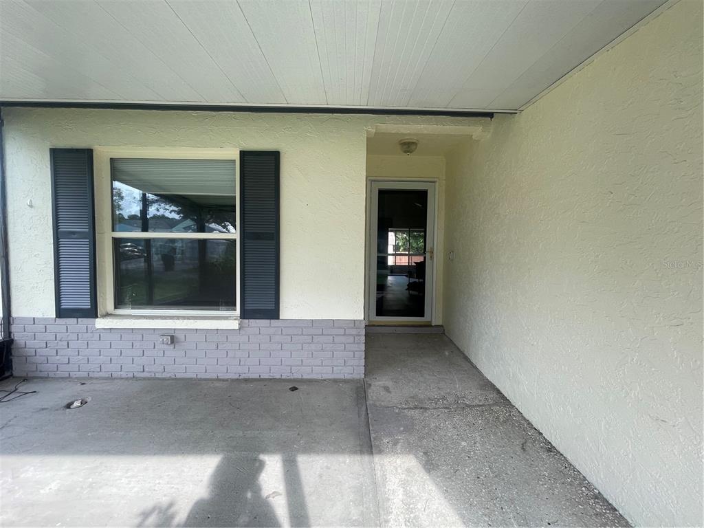 6806 S GABRIELLE STREET, TAMPA, FL — photo 3 of 30