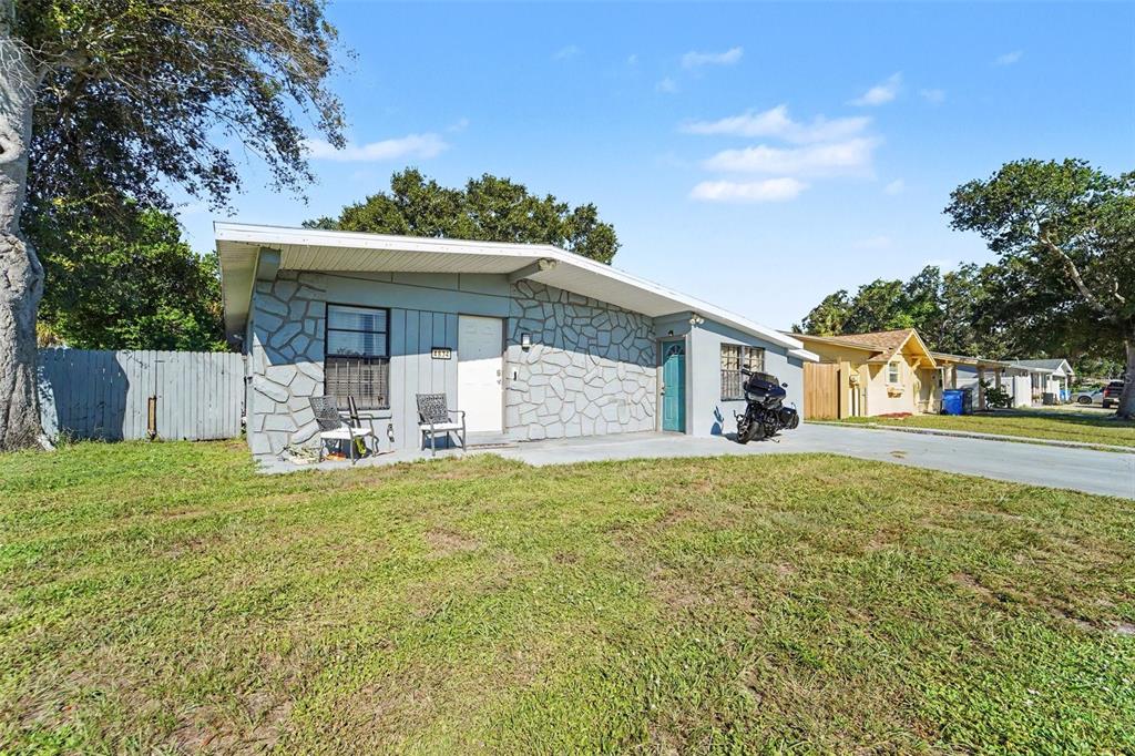 4834 ALVARADO DRIVE, TAMPA, FL — photo 3 of 22
