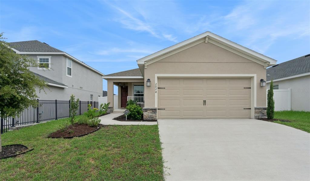 2024 NOBLE DRIVE