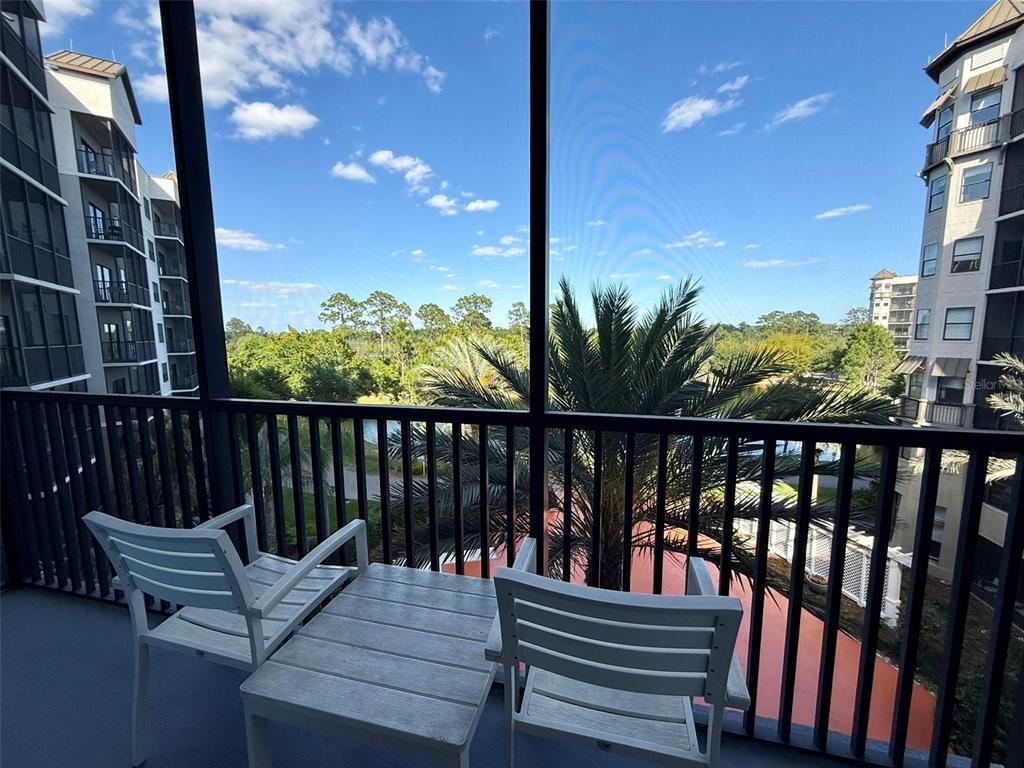 14501 GROVE RESORT AVE UNIT 2413