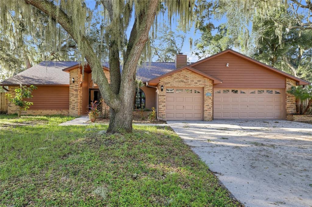 1005 HOLLYBERRY COURT, BRANDON, FL — photo 3 of 32