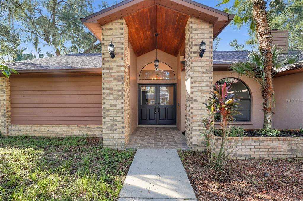1005 HOLLYBERRY COURT, BRANDON, FL — photo 5 of 32