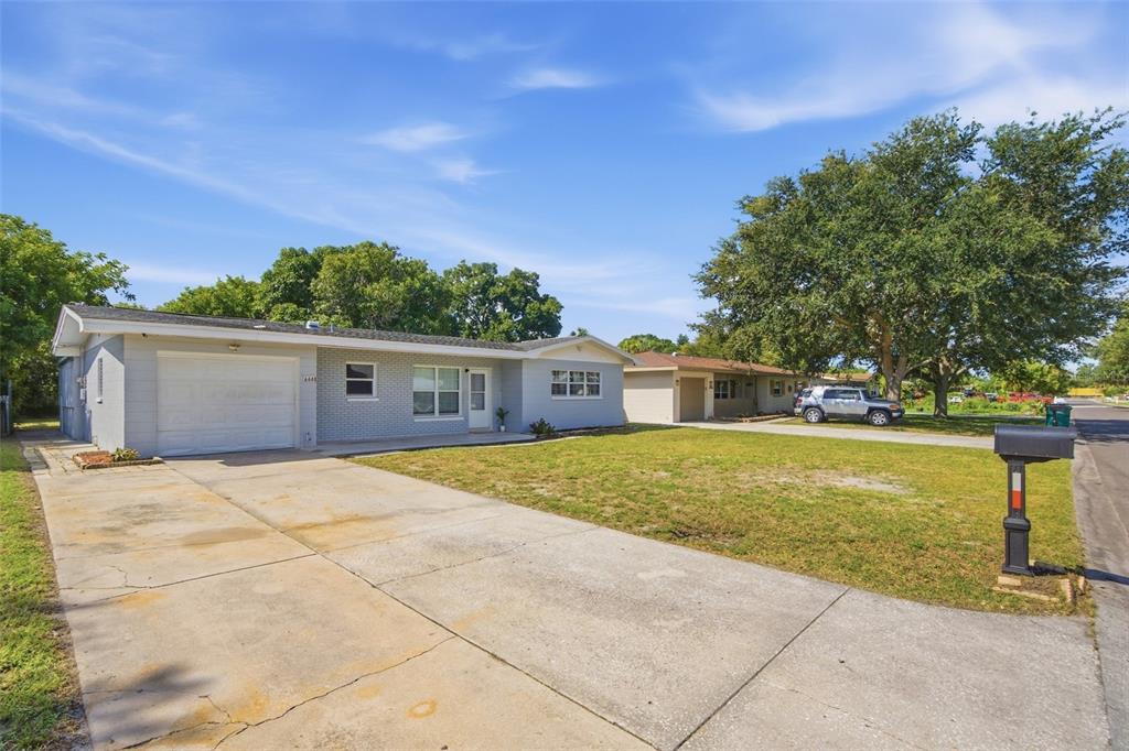 6448 41ST AVENUE N, ST PETERSBURG, FL — photo 2 of 29