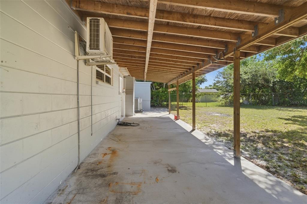6448 41ST AVENUE N, ST PETERSBURG, FL — photo 3 of 29