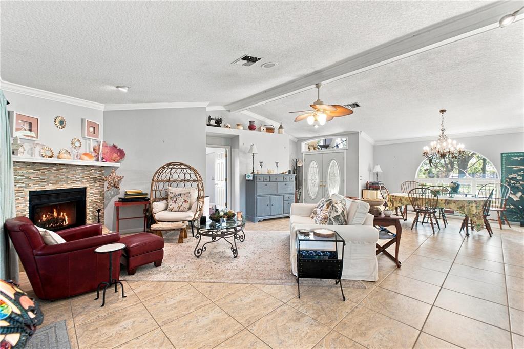 8171 CHAUCER DRIVE, WEEKI WACHEE, FL — photo 5 of 30