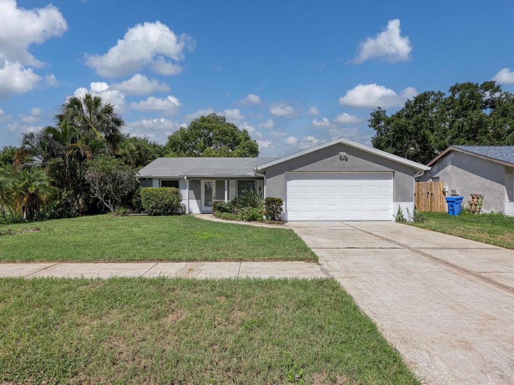6002 FIREFLY LN, APOLLO BEACH, FL — photo 3 of 30