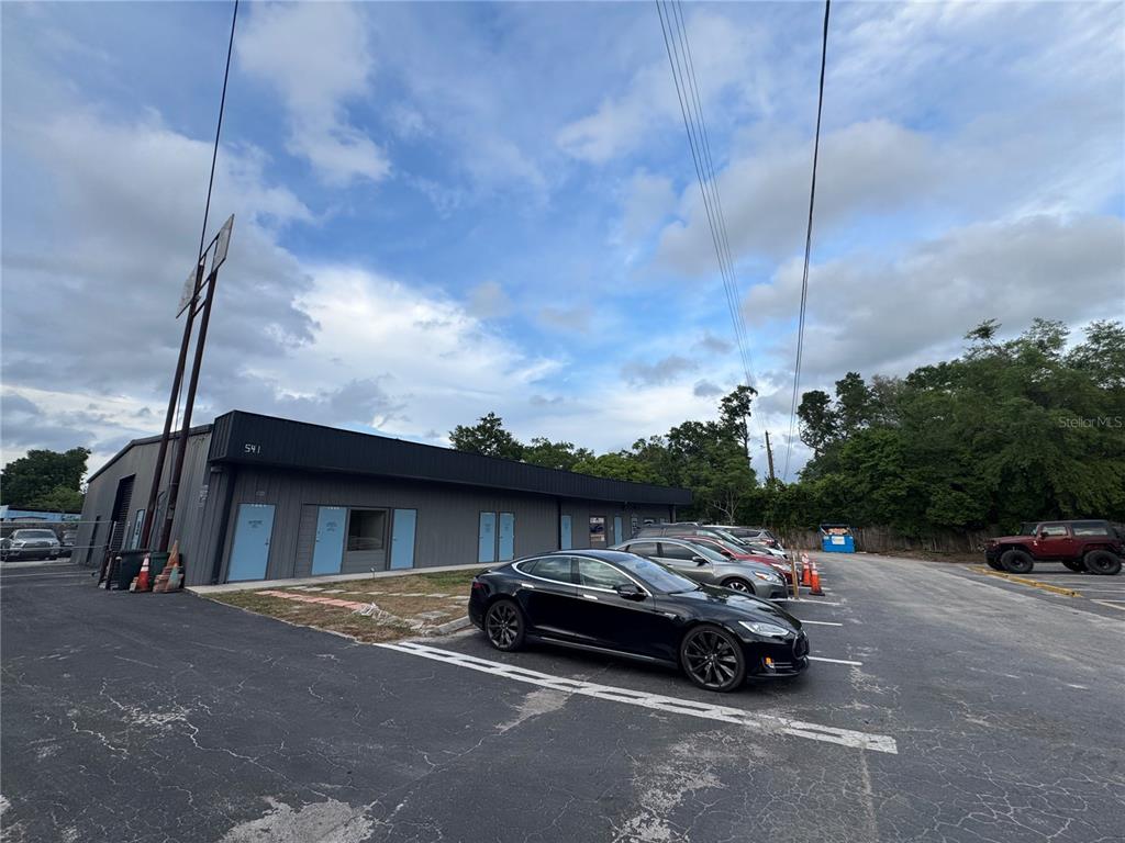 541 N US HIGHWAY 17 92