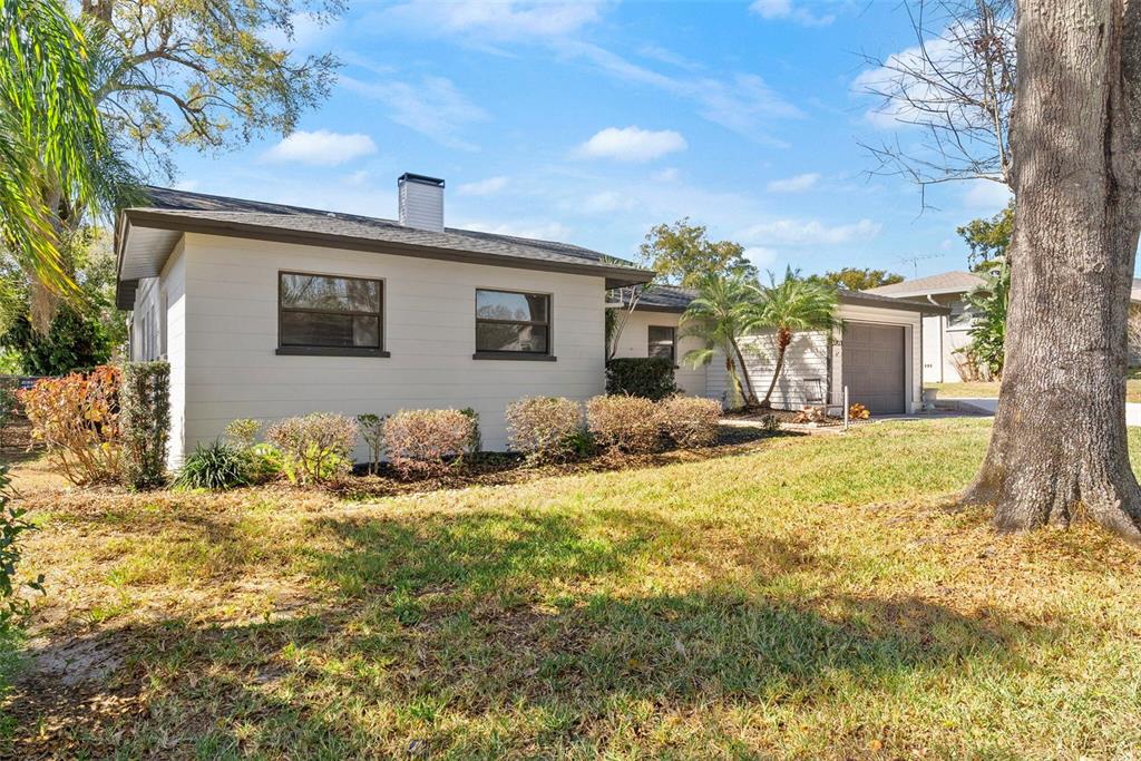 3203 S POLK AVENUE, LAKELAND, FL — photo 3 of 30