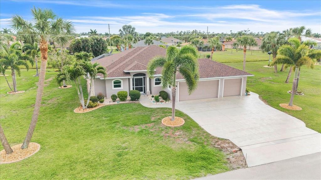 519 W CASHEW