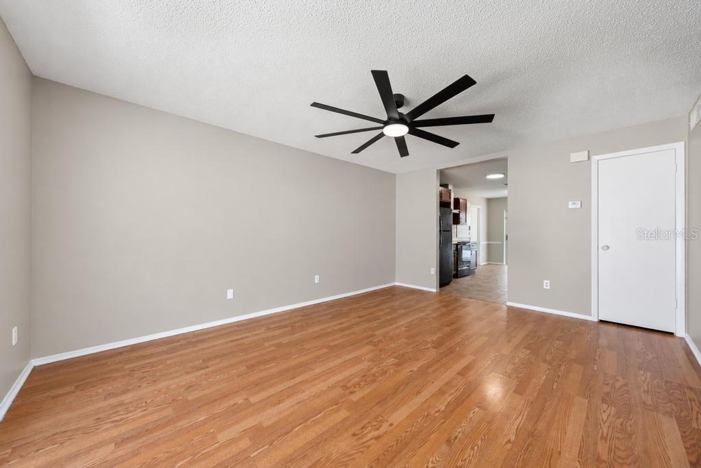 5319 FOX BRIAR TRAIL, ORLANDO, FL — photo 4 of 30