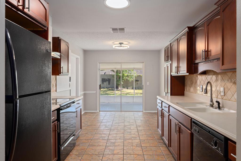 5319 FOX BRIAR TRAIL, ORLANDO, FL — photo 5 of 30