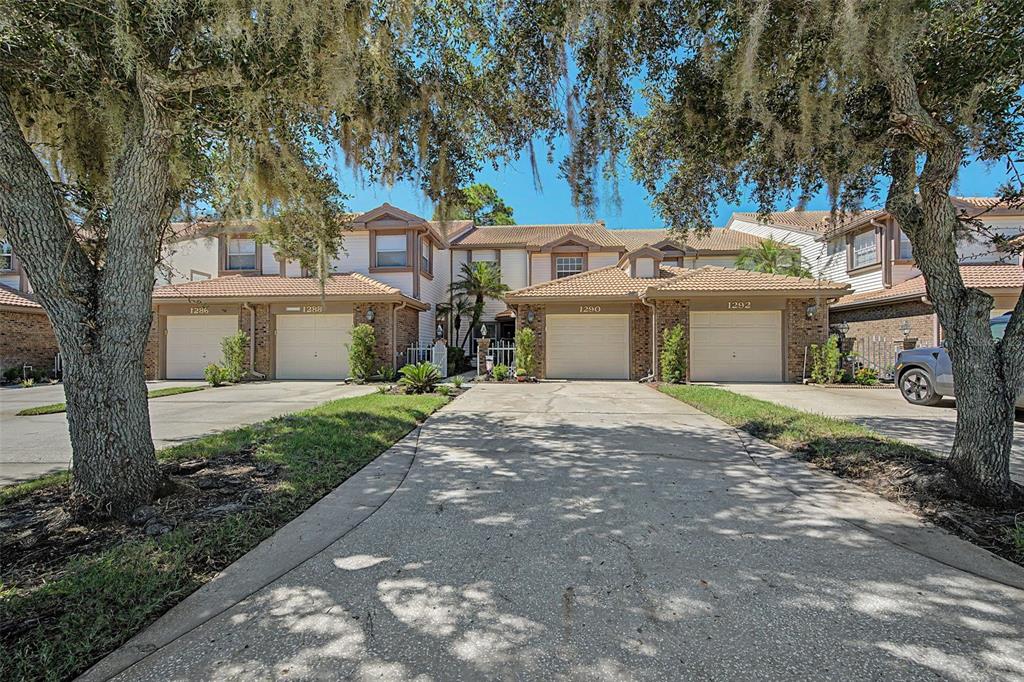 1290 CLAYS TRAIL UNIT 1403