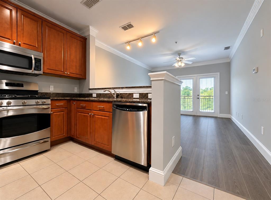 154 TUSKAWILLA ROAD UNIT 1-312, WINTER SPRINGS, FL — photo 4 of 26