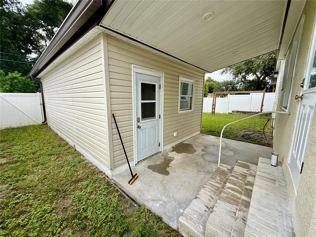408 PRINCESS STREET, CLEARWATER, FL — photo 5 of 30