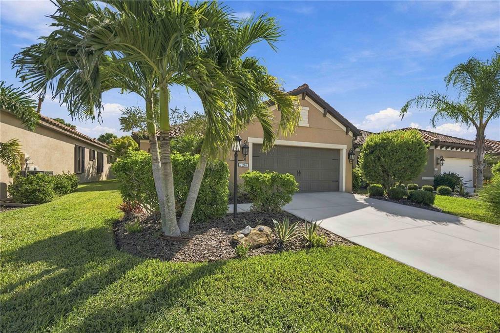 216 MARCHENO WAY, NORTH VENICE, FL — photo 2 of 30