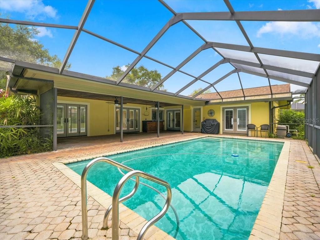 13903 MIDDLE PARK DRIVE, TAMPA, FL — photo 4 of 30