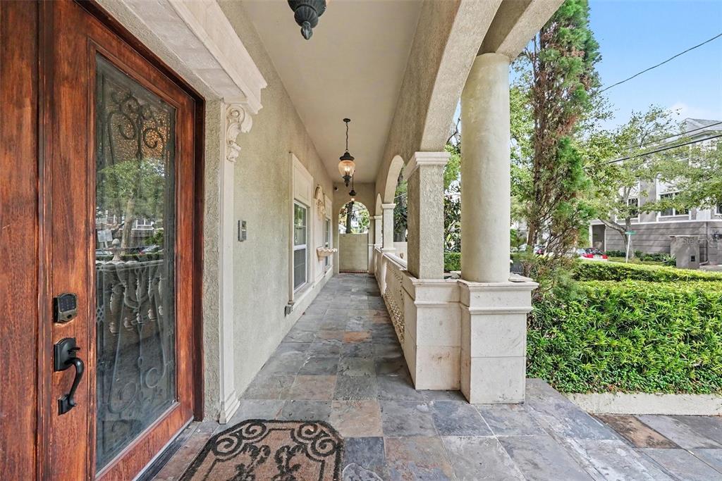 3006 W MASON STREET, TAMPA, FL — photo 3 of 30
