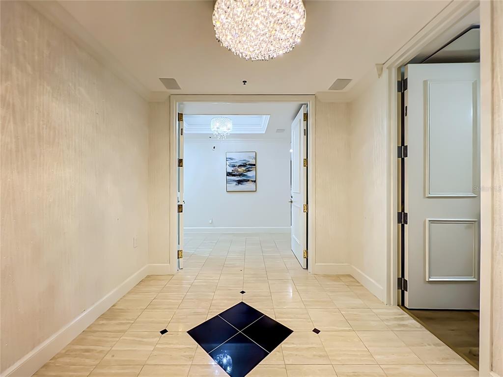 1110 W IVANHOE BOULEVARD UNIT 9, ORLANDO, FL — photo 2 of 30