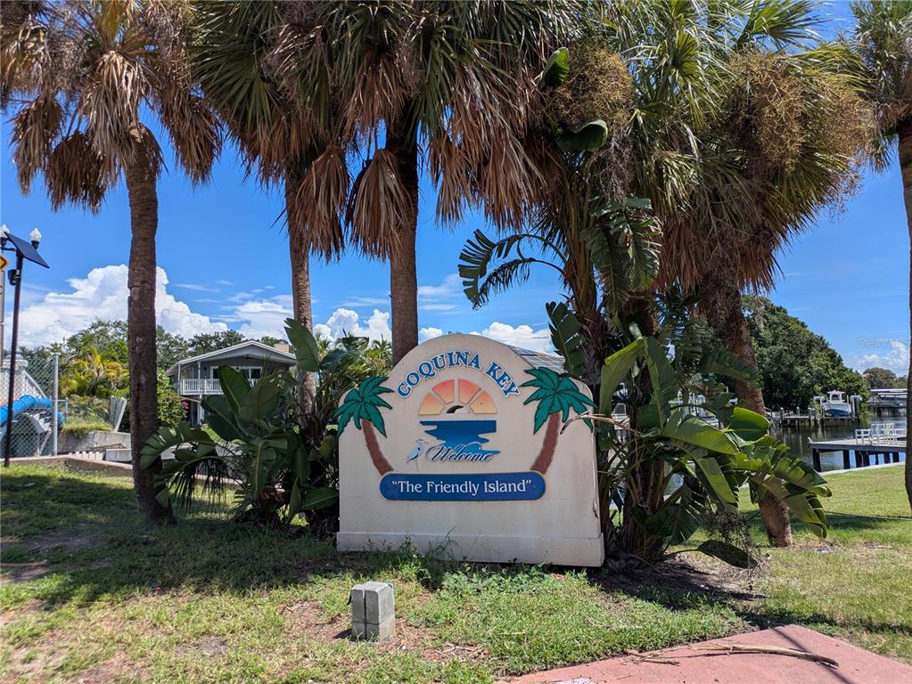 3641 BEACH DRIVE SE, ST PETERSBURG, FL — photo 2 of 30