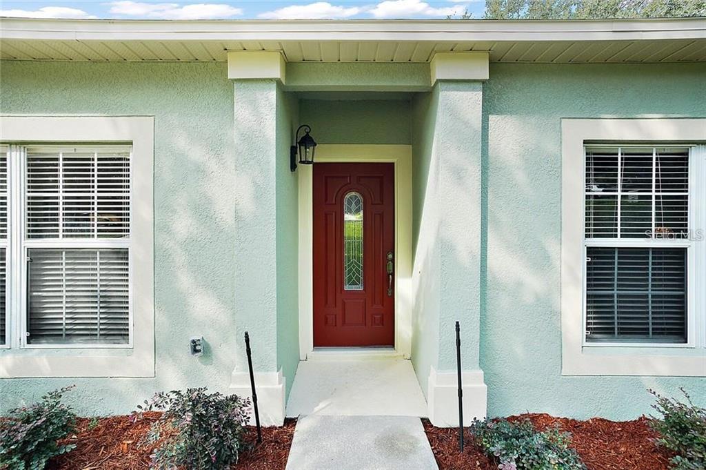 1306 RAIN FOREST LANE, MINNEOLA, FL — photo 2 of 30