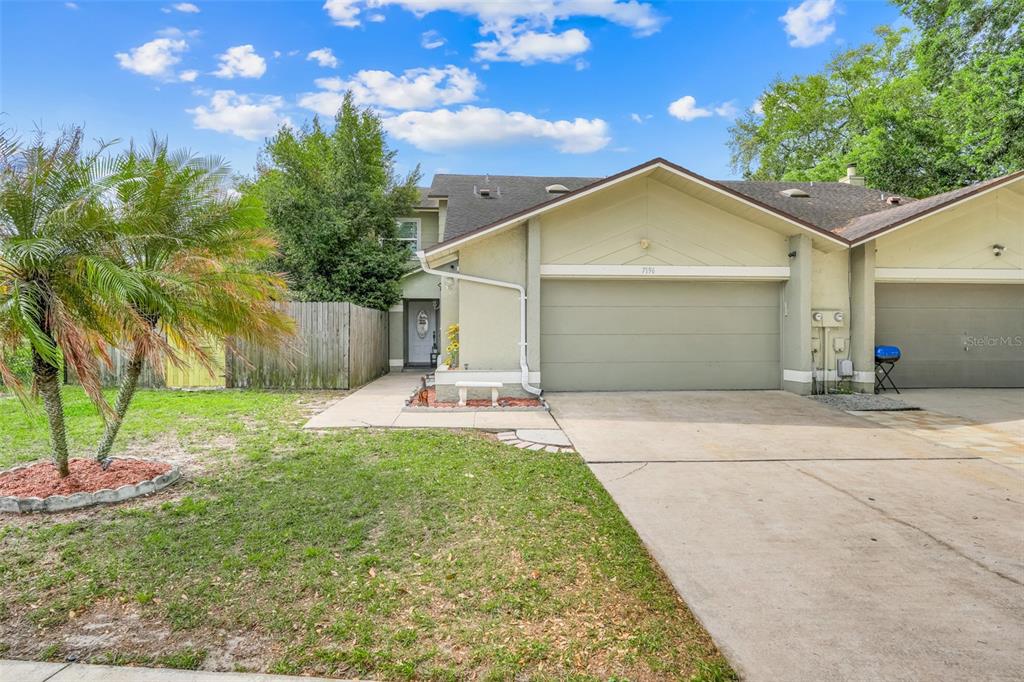7196 HARBOR HEIGHTS CIRCLE