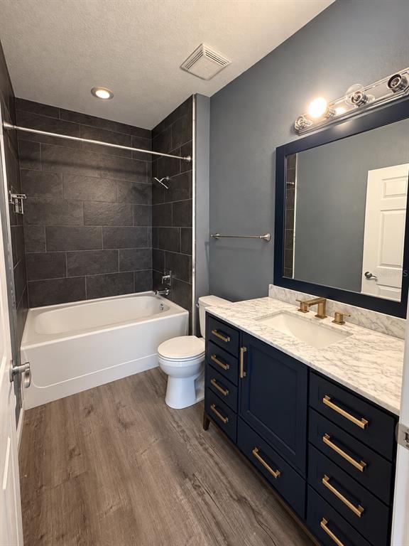 2388 GRAND CENTRAL PARKWAY UNIT 8, ORLANDO, FL — photo 5 of 14
