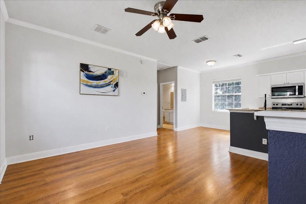 341 SOUTHERN PECAN CIRCLE UNIT 202, WINTER GARDEN, FL — photo 4 of 30