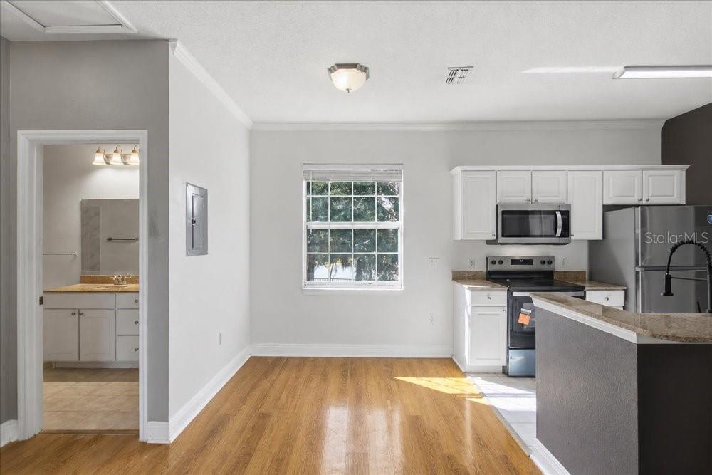 341 SOUTHERN PECAN CIRCLE UNIT 202, WINTER GARDEN, FL — photo 5 of 30