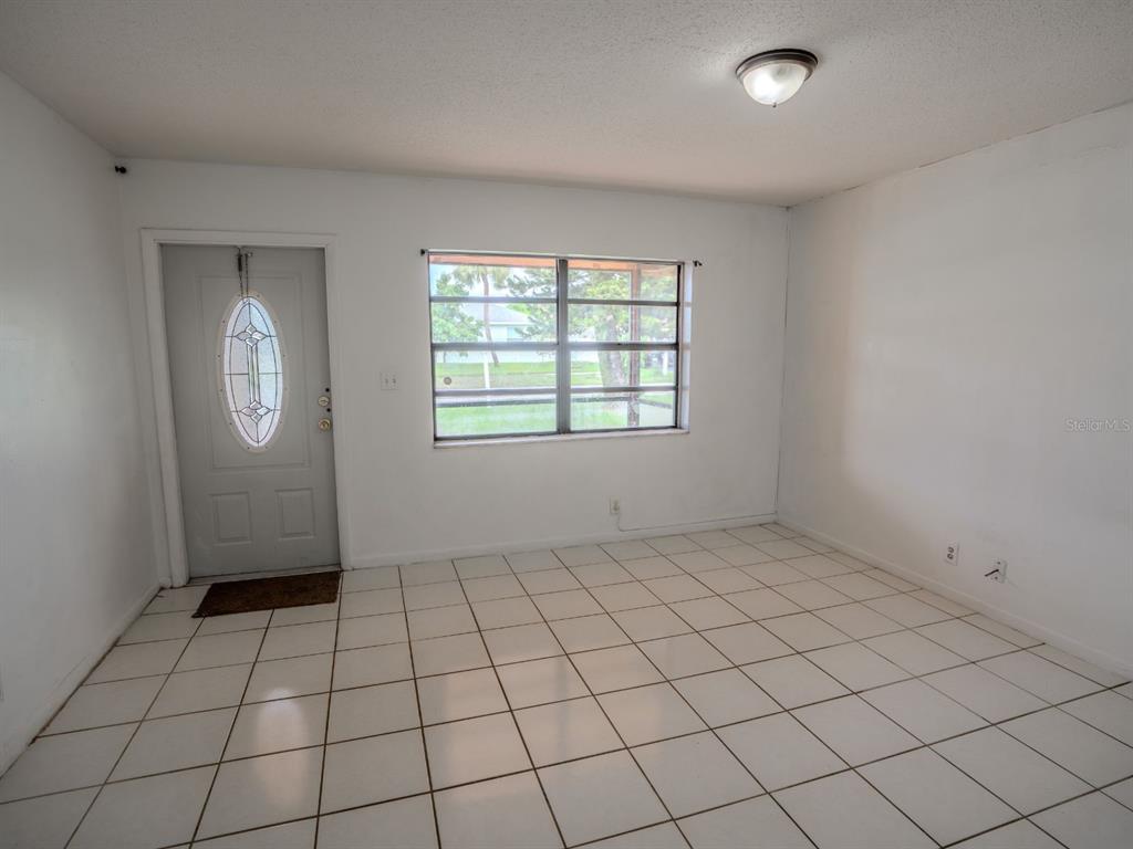 717 NW 1ST STREET, BOYNTON BEACH, FL — photo 5 of 18