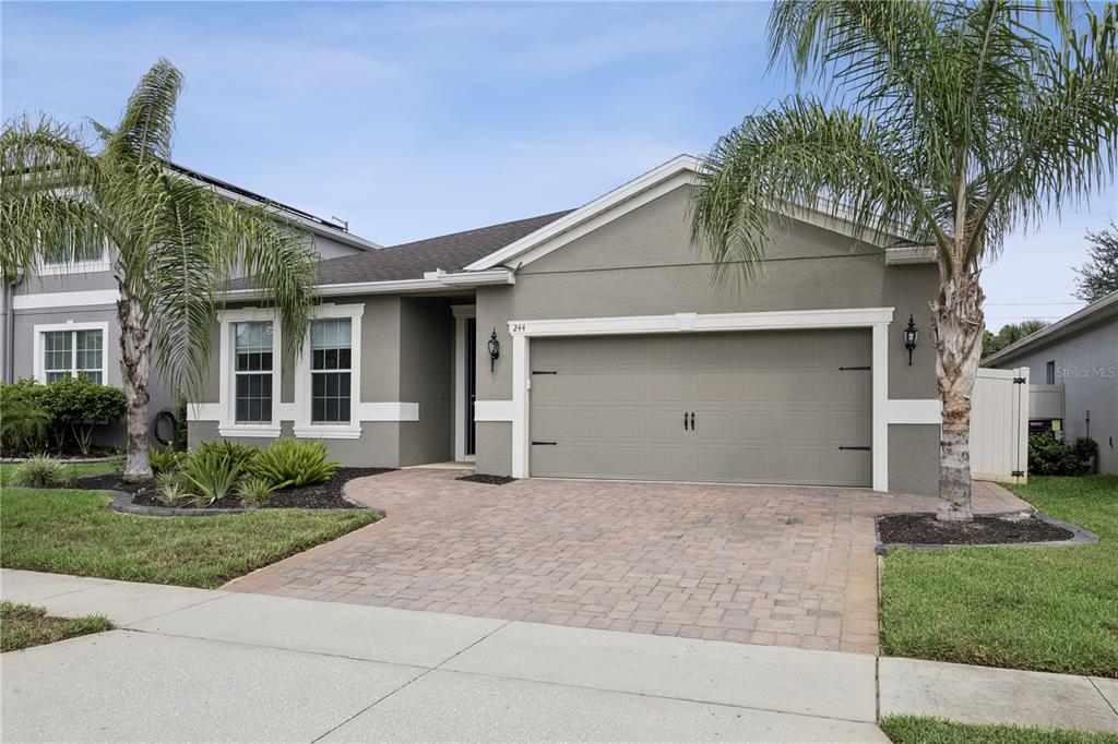 244 WHIRLAWAY DRIVE, DAVENPORT, FL — photo 2 of 28