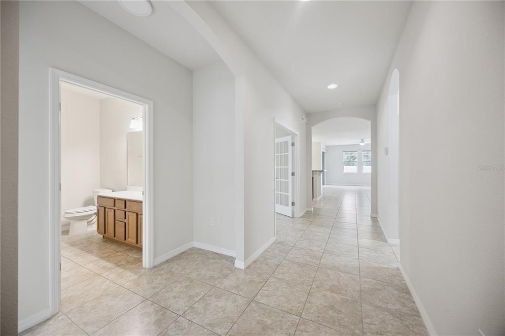 244 WHIRLAWAY DRIVE, DAVENPORT, FL — photo 3 of 28