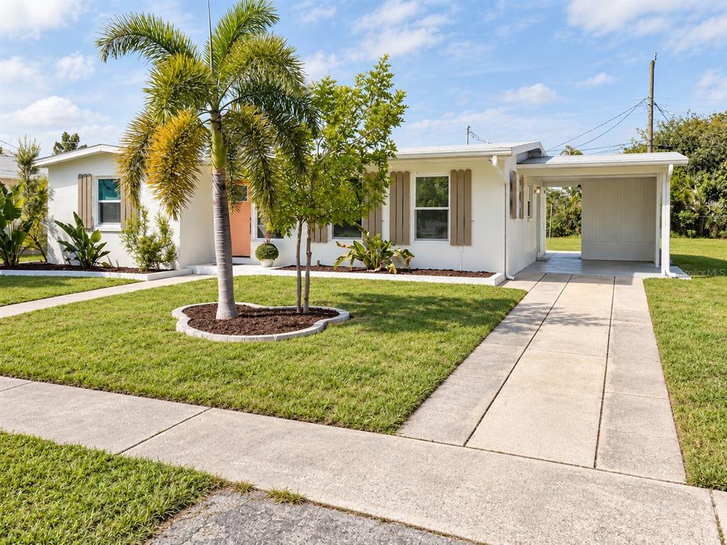 21132 MCGUIRE AVENUE, PORT CHARLOTTE, FL — photo 3 of 14