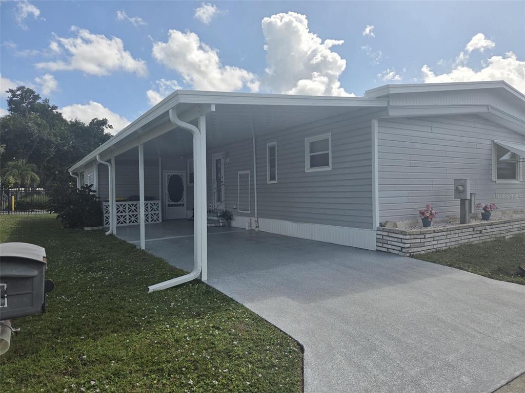 7 WHITE OAK TERRACE