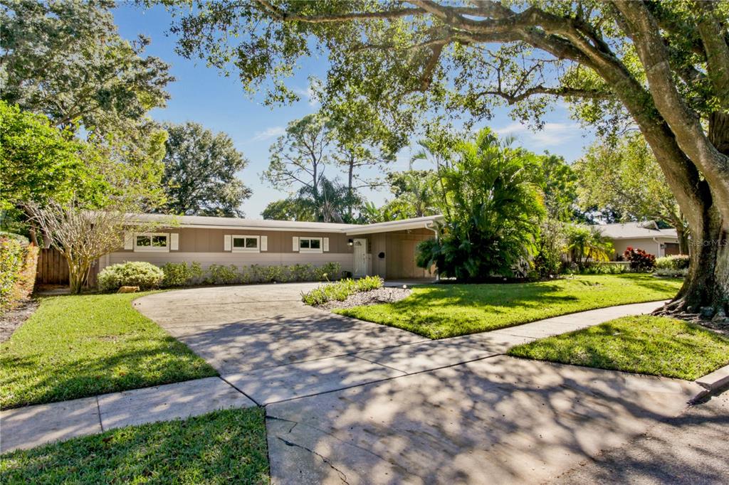 422 S RANGER BOULEVARD