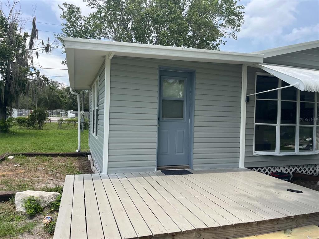 14810 THOMPSON AVENUE, HUDSON, FL — photo 2 of 19