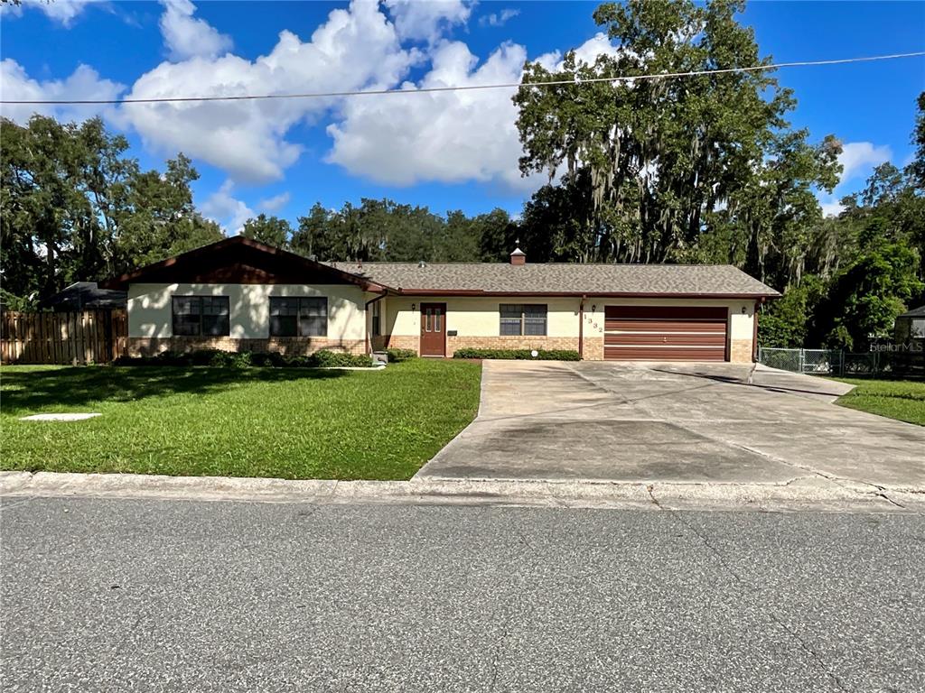 1332 LEE COURT, LEESBURG, FL — photo 2 of 22