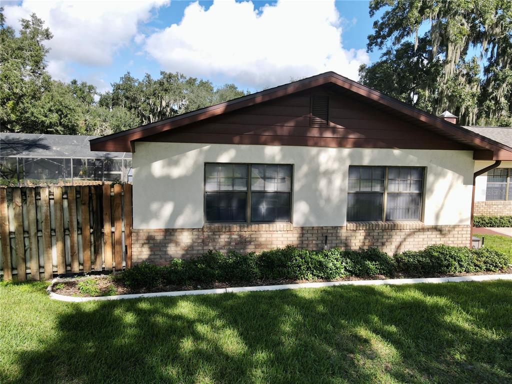 1332 LEE COURT, LEESBURG, FL — photo 5 of 22