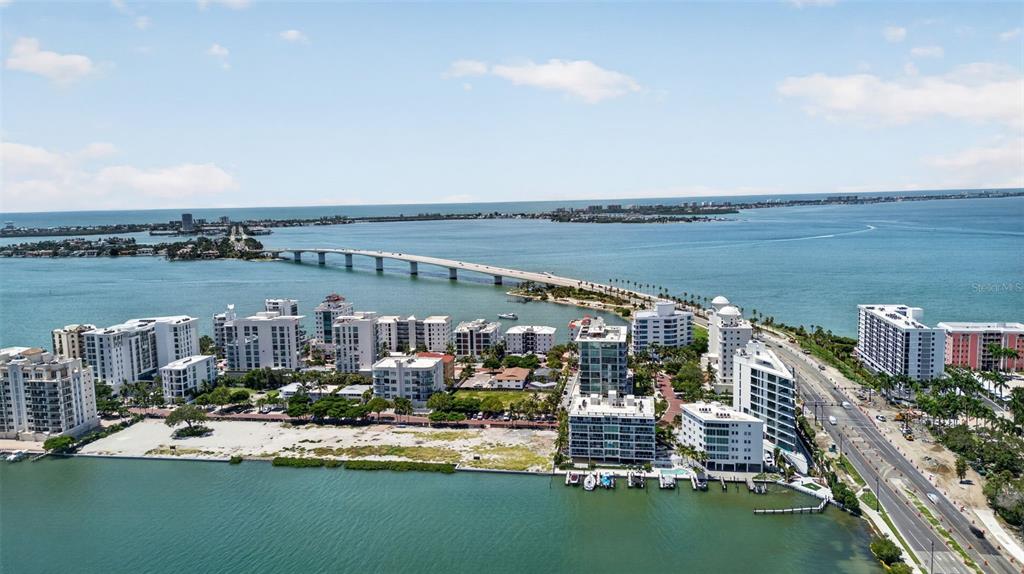 1233 N GULFSTREAM AVENUE UNIT 401, SARASOTA, FL — photo 3 of 30