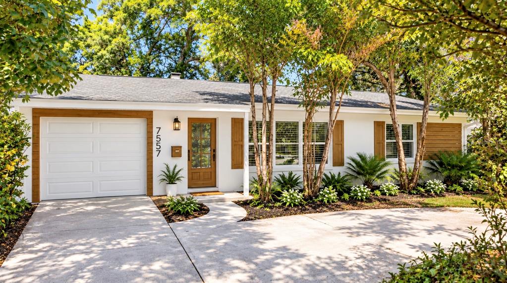 7557 18TH AVENUE N, ST PETERSBURG, FL — photo 2 of 35