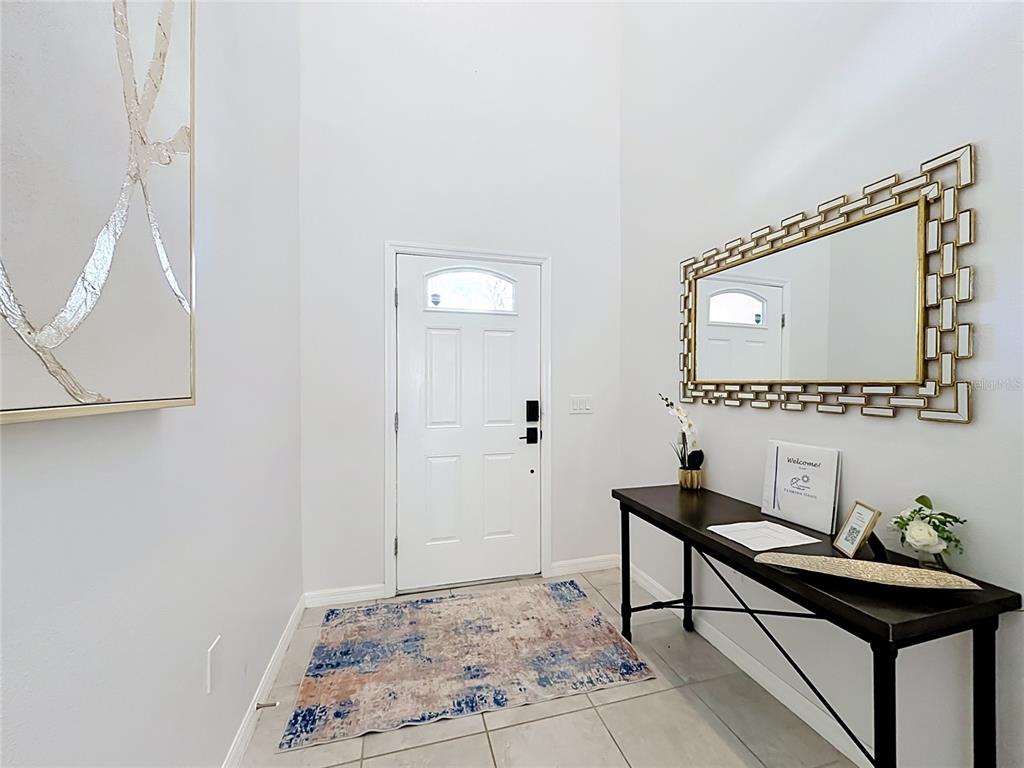8879 QIN LOOP, KISSIMMEE, FL — photo 3 of 30